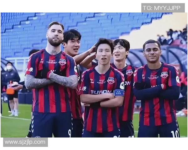 济州联与浦项制的激烈对决展现韩国足球的魅力与竞争力 济州联与浦项制的激烈对决展现韩国足球的魅力与竞争力